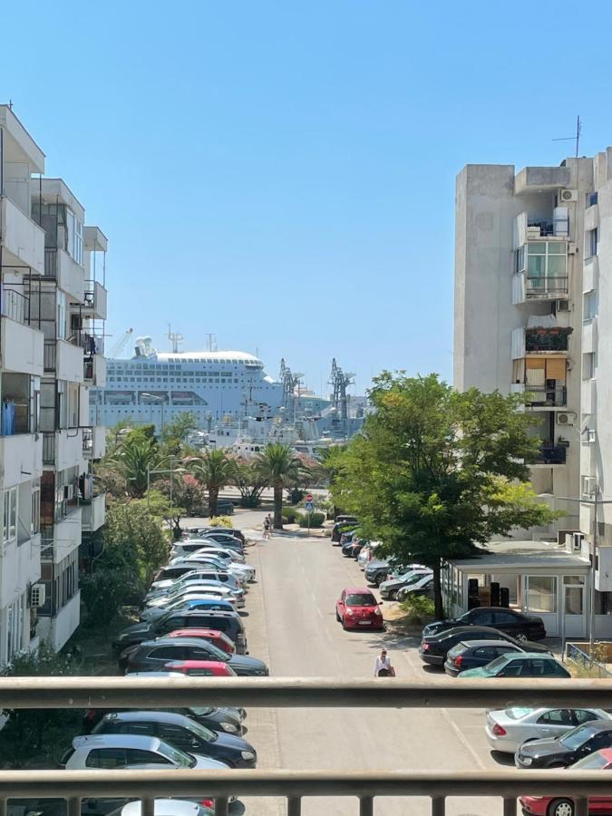 Seaview Apartment Bar Exterior foto